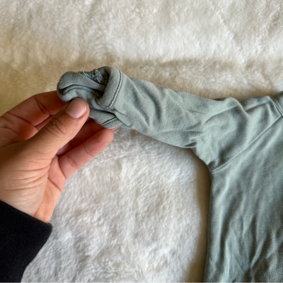 Goumi Newborn Footie Sleeper - Picture 8 of 11